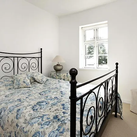 Seven Bedroom Holiday In Holiday home *