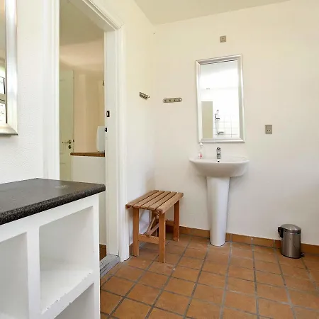 Holiday home Seven Bedroom Holiday In Munkebo